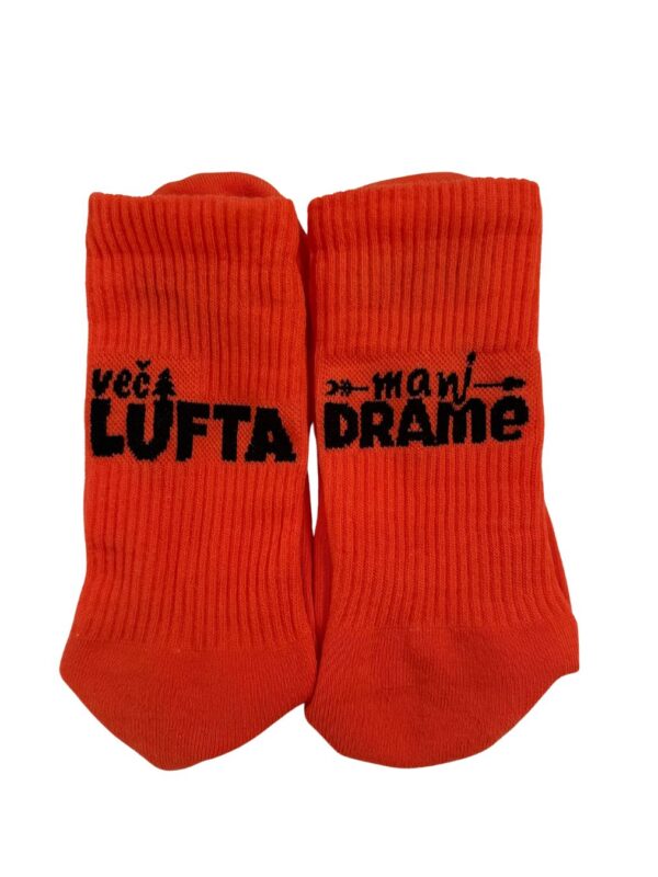 Več lufta, manj drame multisport nogavice, oranžne