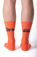 Več lufta, manj drame multisport nogavice, oranžne
